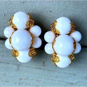 Vintage QVC Joan Rivers Sophisticated Clip-On Earrings - White -